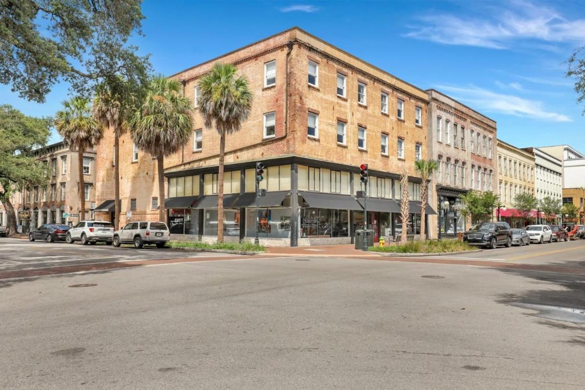 Knockout Loft- Near Plant Riverside Savannah Exterior photo
